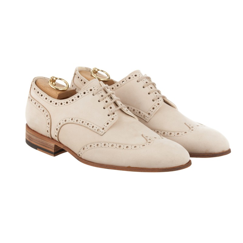 Calzatura modello Derby Stringata