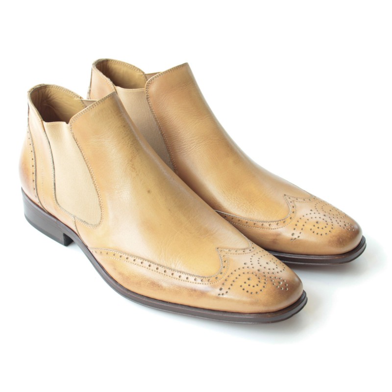 Scarpa modello Stivaletto