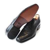 Calzatura uomo mod. Derby Stringata