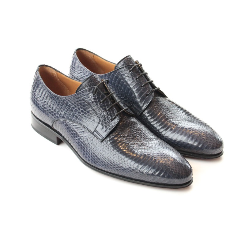 Calzatura uomo mod. Derby Stringata
